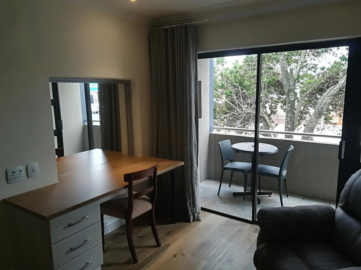 Herms Restaurant & Boutique Hotel Port Elizabeth Buitenkant foto